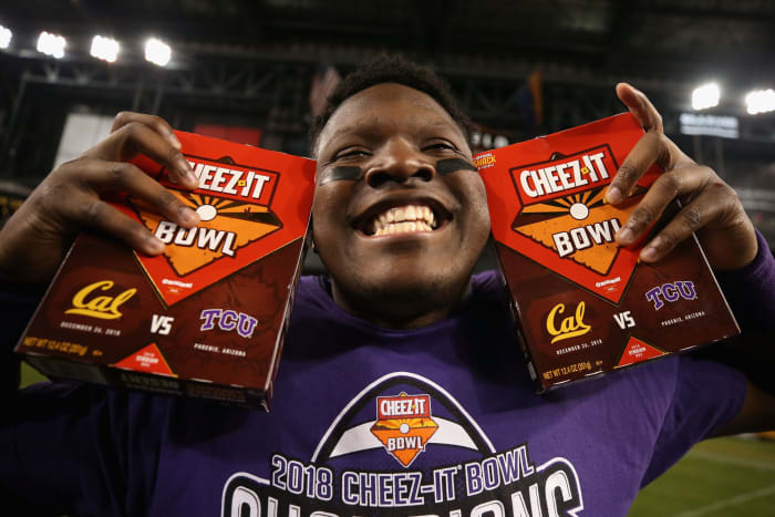 Artayvious Lynn celebrating at the Cheez-It Bowl.