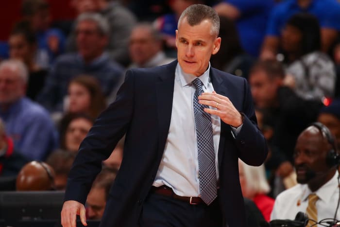 Billy Donovan reacting to play during a Thunder game.