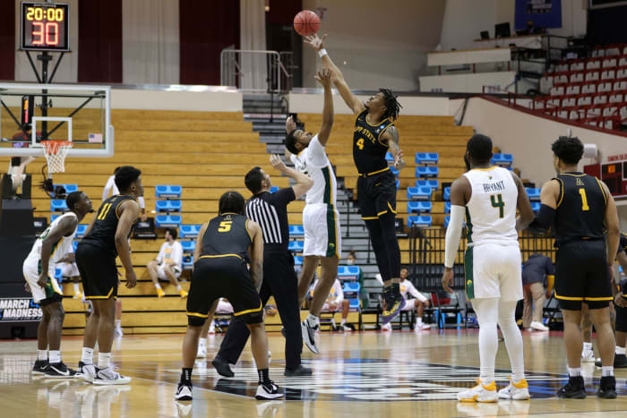 The opening tip of Norfolk State-Appalachian State at the NCAA Tournament