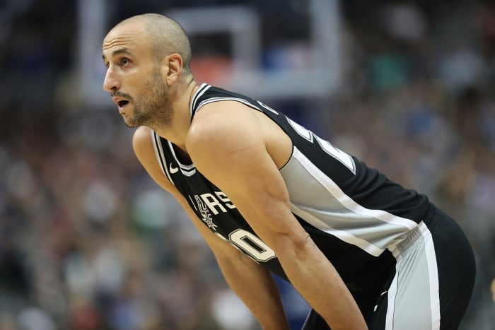 A closeup of Manu Ginobli on the court.