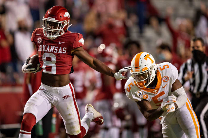 Arkansas wide receiver Mike Woods during a 2020 game. He has transferred to Oklahoma football in 2021.