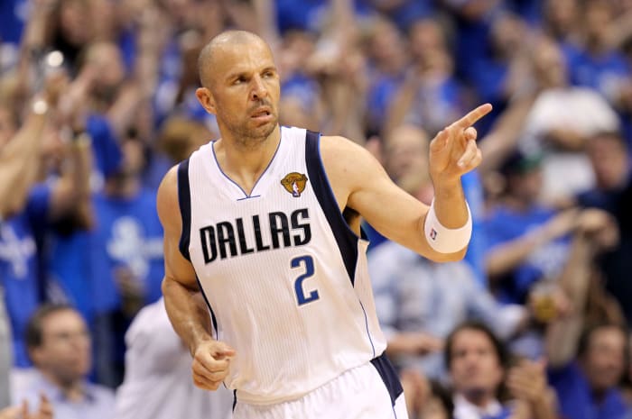 Jason Kidd celebrating during a game for the Mavericks.