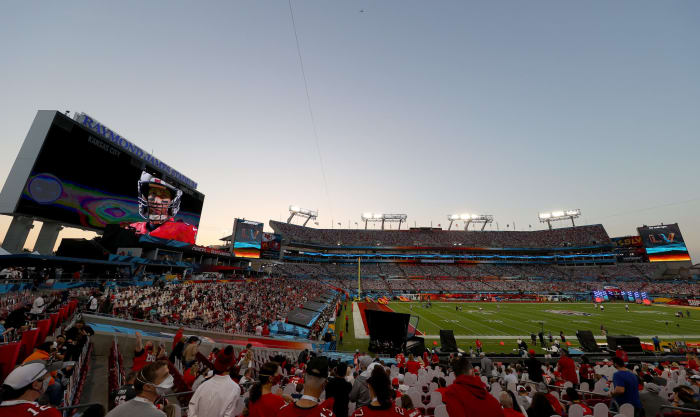 Shot of the crowd at Super Bowl LV.