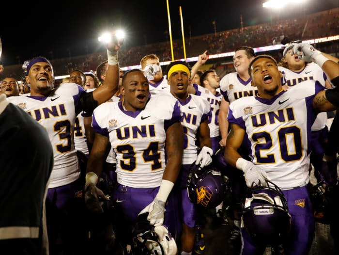 The Northern Iowa Panthers celebrate with their fans