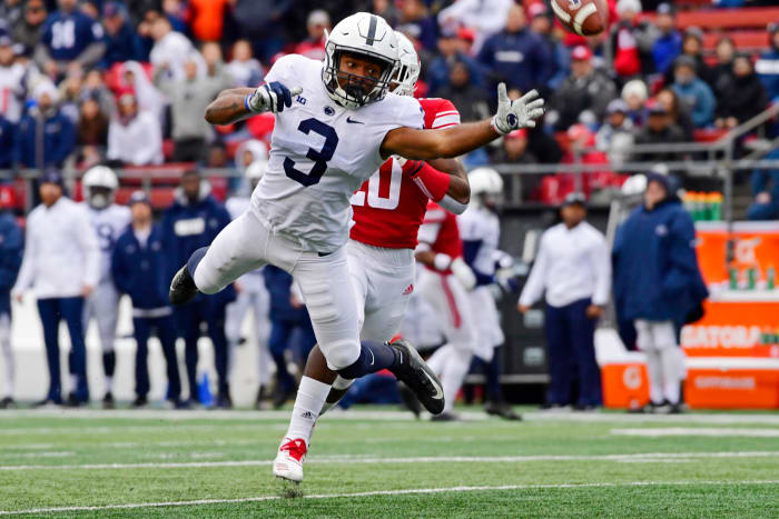 penn state wide receiver deandre thompkins can't make a catch
