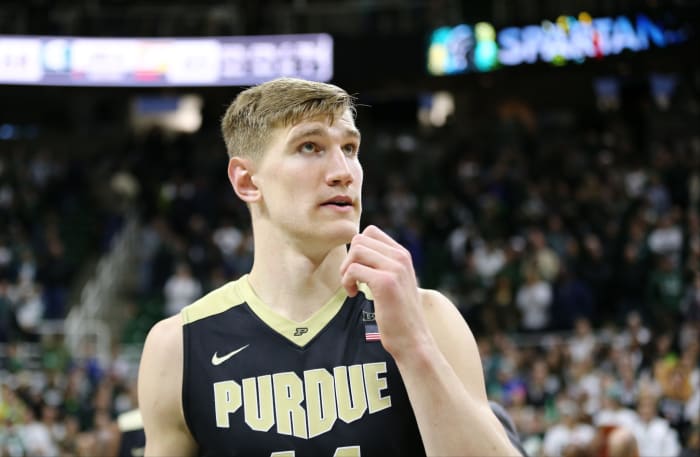 A closeup of Purdue basketball player Isaac Haas