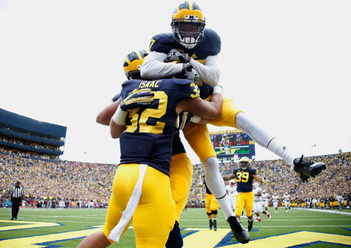 Michigan Wolverines celebrating a touchdown.