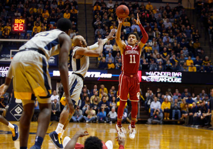 Trae Young taking a jump shot in a game for Oklahoma.