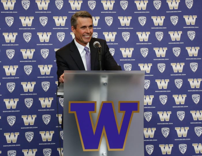 Chris Petersen introduced as the new head coach of Washington Huskies.