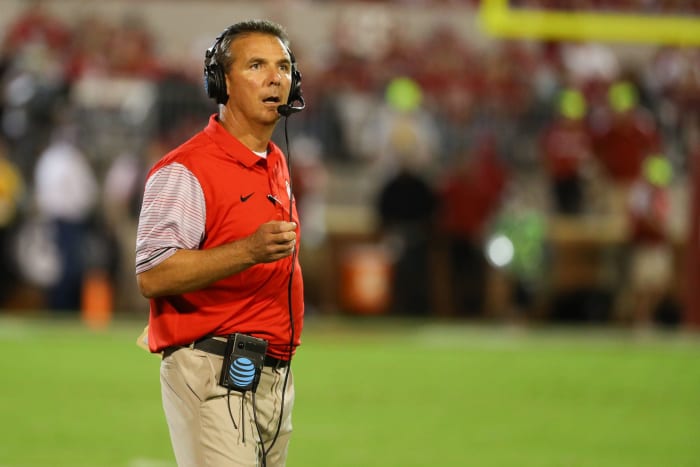 A closeup of Urban Meyer during an Ohio State game.