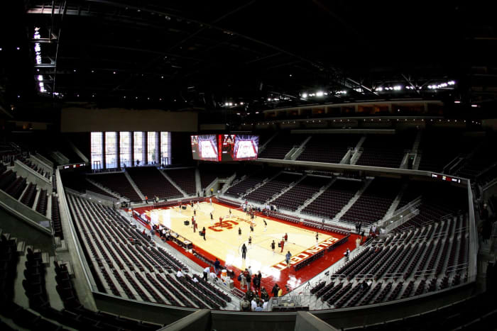 A general view of USC's basketball court.