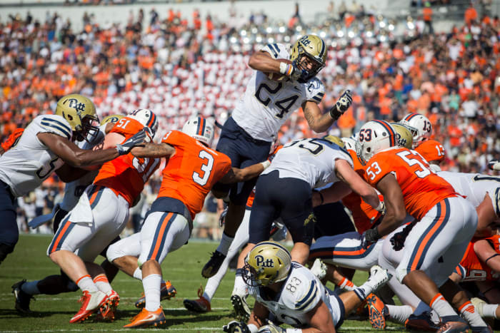 James Conner diving into the end zone for the Pitt Panthers.