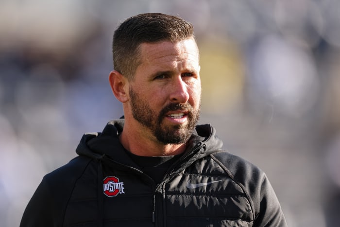 Ohio State passing game coordinator Brian Hartline.