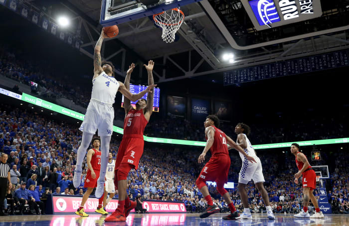 A birds-eye view of Kentucky playing Louisville.