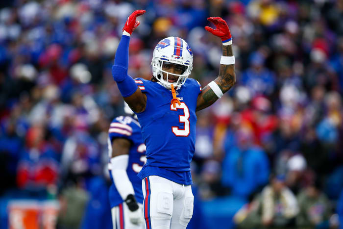 Look: Damar Hamlin Back In Bills Locker Room Today - The Spun