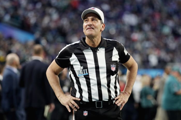 Tony Romo, Gene Steratore Disagreed On Controversial Call Sunday - The Spun