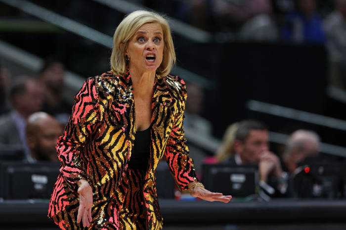 LSU Head Coach Kim Mulkey Calls Out Dawn Staley's Behavior - The Spun