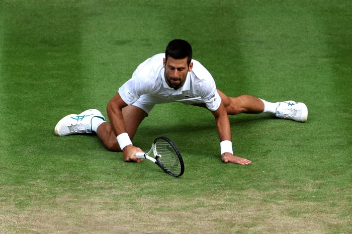 Video: Novak Djokovic Smashes His Racket During Wimbledon Final - The ...