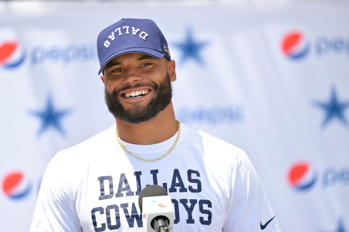 Dak Prescott Is Calling Plays For The Dallas Cowboys Today - The Spun