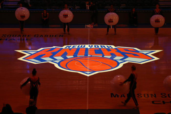 NEW YORK, NY - OCTOBER 29:  A general view of the court at Madison Square Garden before the Memphis Grizzlies against the New York Knicks on October 29, 2016 in New York City, New York.  NOTE TO USER: User expressly acknowledges and agrees that, by downloading and or using this photograph, User is consenting to the terms and conditions of the Getty Images License Agreement. Mandatory Copyright Notice: Copyright 2016 NBAE  (Photo by Nathaniel S. Butler/NBAE via Getty Images)