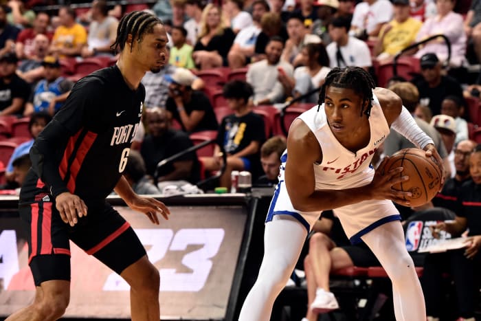 LAS VEGAS, NV - JULY 7: Keon Johnson #6 of the Portland Trail Blazers plays defense on Jaden Ivey #23 of the Detroit Pistons during the 2022 Las Vegas Summer League on July 7, 2022 at the Cox Pavilion in Las Vegas, Nevada NOTE TO USER: User expressly acknowledges and agrees that, by downloading and/or using this Photograph, user is consenting to the terms and conditions of the Getty Images License Agreement. Mandatory Copyright Notice: Copyright 2022 NBAE (Photo by David Dow/NBAE via Getty Images)