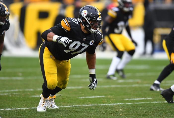 Cam Heyward of the Steelers in action.