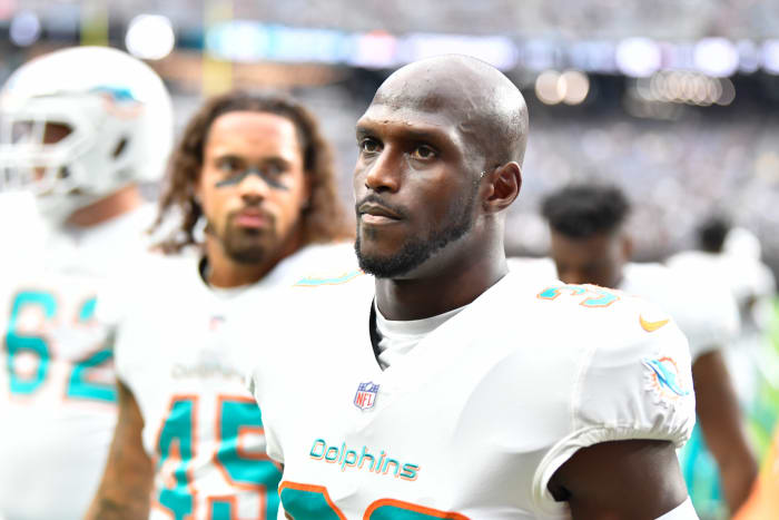 LAS VEGAS, NEVADA - SEPTEMBER 26: Strong safety Jason McCourty #30 of the Miami Dolphins walks off the field after warmups before a game against the Las Vegas Raiders at Allegiant Stadium on September 26, 2021 in Las Vegas, Nevada. The Raiders defeated the Dolphins 31-28 in overtime. (Photo by Chris Unger/Getty Images)