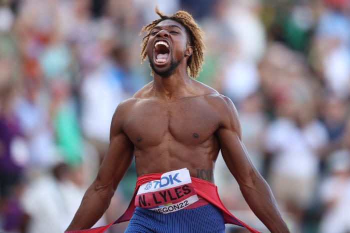 EUGENE, OREGON - JULY 21: Noah Lyles of Team United States celebrates winning gold in the Men's 200m Final on day seven of the World Athletics Championships Oregon22 at Hayward Field on July 21, 2022 in Eugene, Oregon. (Photo by Ezra Shaw/Getty Images)