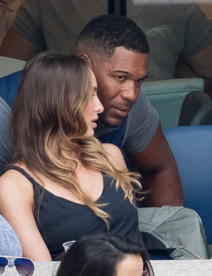 NEW YORK, NY - SEPTEMBER 05: Michael Strahan with 2 daughters and girlfriend Kayla Quick at USTA Billie Jean King National Tennis Center on September 5, 2016 in the Queens borough of New York City. (Photo by BBD/GC Images)