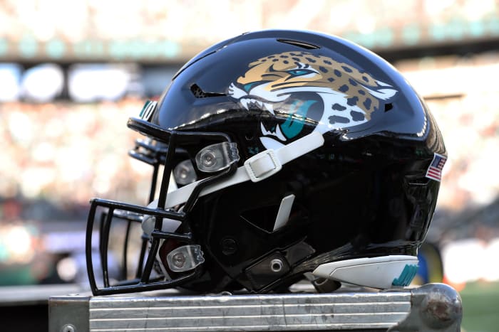 EAST RUTHERFORD, NEW JERSEY--DECEMBER 26: General view of a helmet of the Jacksonville Jaguars in the game between the Jacksonville Jaguars vs The New York Jets at MetLife Stadium on December 26, 2021 in East Rutherford, New Jersey. (Photo by Al Pereira/Getty Images)