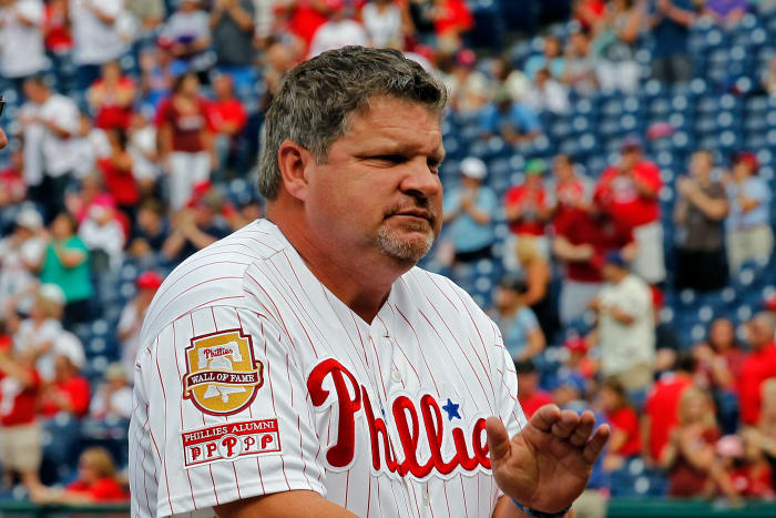 PHILADELPHIA - AUGUST 3: Former Philadelphia Phillie John Kruk participates in Alumni Weekend ceremonies before a game against the Atlanta Braves at Citizens Bank Park on August 3, 2013 in Philadelphia, Pennsylvania. (Photo by Hunter Martin/Getty Images)