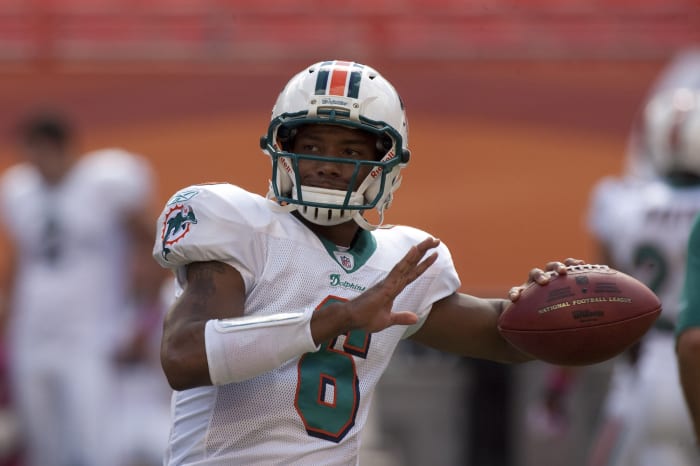 MIAMI - OCTOBER 04: Quarterback Pat White #6 of the Miami Dolphins during warm-ups before a NFL game against the Buffalo Bills at Land Shark Stadium on October 4, 2009 in Miami, Florida. (Photo by Ronald C. Modra/Getty Images)