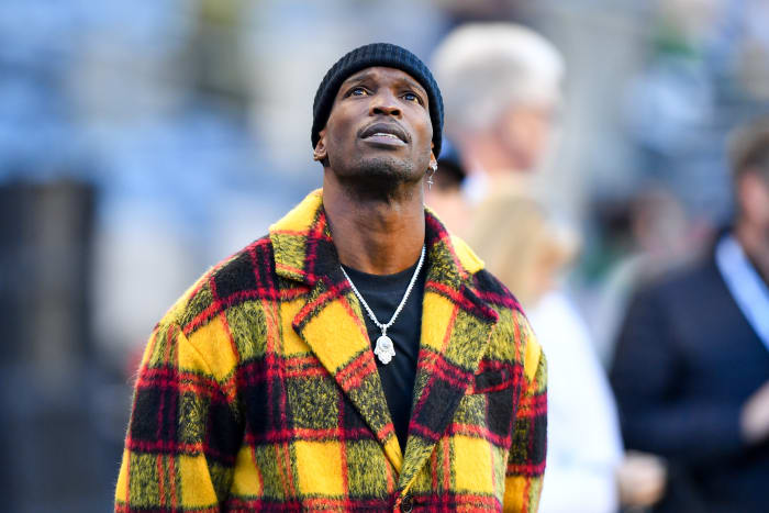 Chad Ochocinco Claims Hell Divorce His Wife If Chiefs Lose Super Bowl The Spun Whats