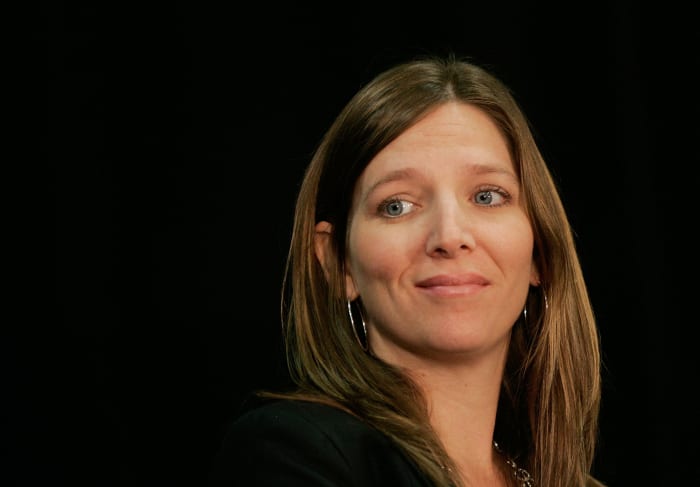 Kelley Earnhardt at her brother's 2007 announcement.