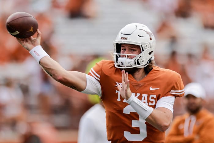 Texas quarterback Quinn Ewers (Photo by Tim Warner/Getty Images)