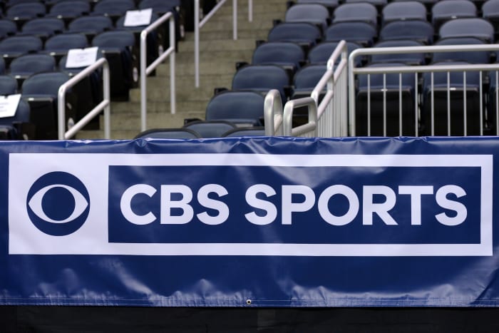 College Football World Reacts To Cbs Scheduling Controversy The Spun