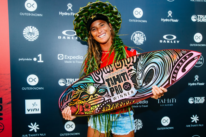 Courtney Conlogue wins the Final at the Outerknown Tahiti Pro.