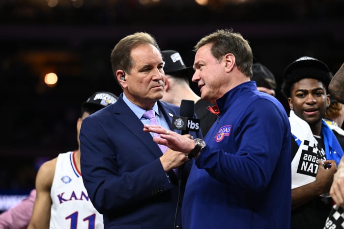 Jim Nantz and Bill Self 2022 Final Four