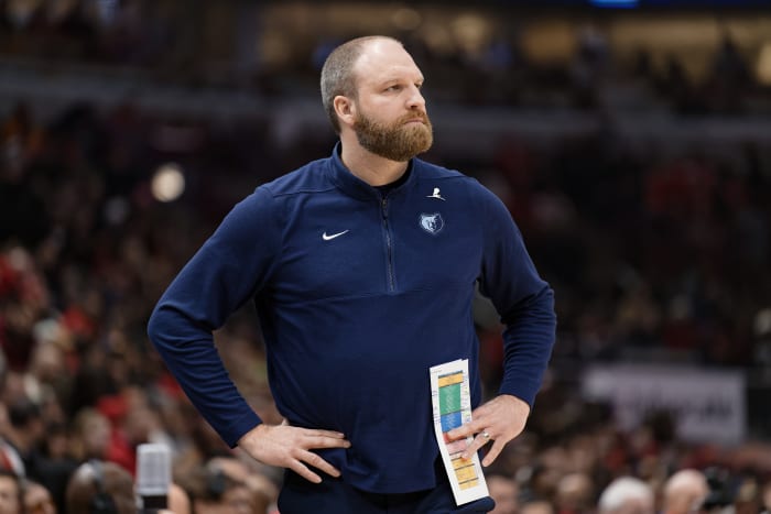 Memphis Grizzlies head coach Taylor Jenkins watches his team play against the Chicago Bulls.