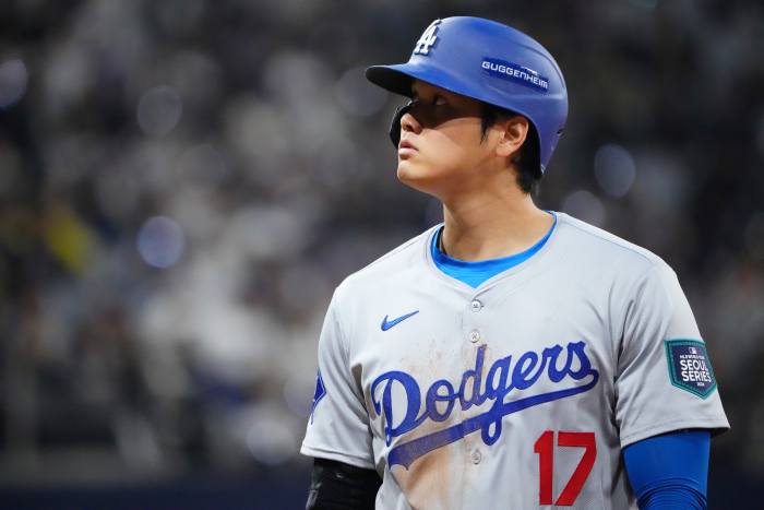 Dodgers Have Special Rules For Shohei Ohtani's Press Conference - The Spun