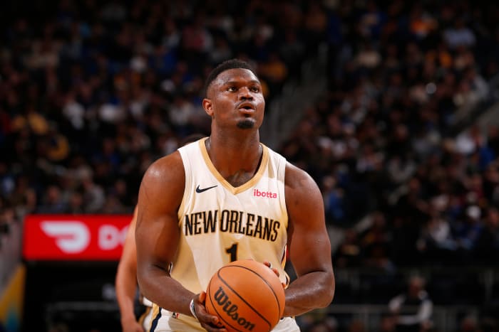 New Orleans Pelicans forward Zion Williamson shoots a free throw