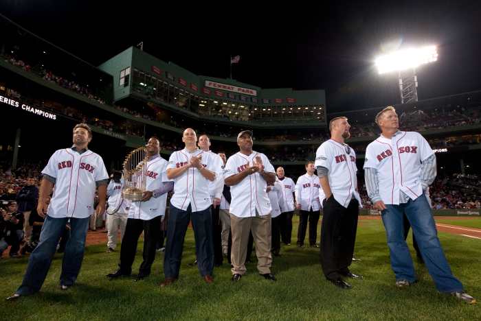 Former Red Sox World Series Champion Dead At 54 - The Spun