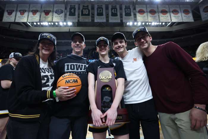 Caitlin Clark's Younger Brother Has Blunt Message For WNBA Owner - The Spun