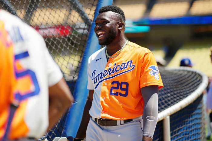 Video: Minor League Clubhouse's Reaction To Player's First MLB Home Run ...