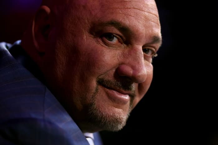 NFL Insider Jay Glazer Had To Evacuate His Home On Tuesday - The Spun