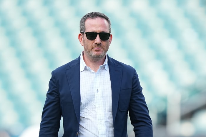 Eagles GM Howie Roseman walks on the field pregame.