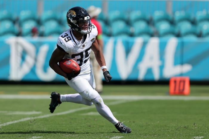 Jaguars Wide Receiver Suffered Season-Ending Injury On Sunday - The Spun