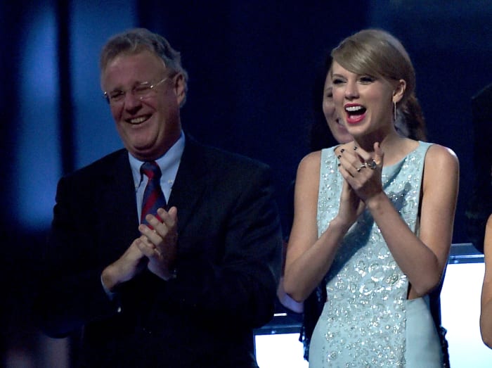 Taylor Swift's Dad Was 'Terrified' Of Her Political Decision The Spun