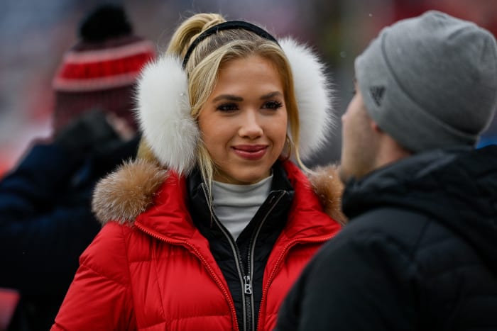DENVER, CO - OCTOBER 29: Gracie Hunt, daughter of Kansas City Chiefs owner Clarke Hunt, looks on before a game between the Kansas City Chiefs and the Denver Broncos at Empower Field at Mile High on October 29, 2023 in Denver, Colorado. (Photo by Dustin Bradford/Icon Sportswire via Getty Images)