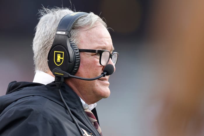 Veteran College Football Coach Terry Bowden Fired On Sunday - The Spun